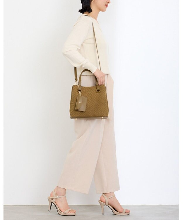 MioFIRANO カジュアルシックバスケットウィーブハンドバッグ 2WAY パスケース付き　FIRANO フィラノ KHAKI