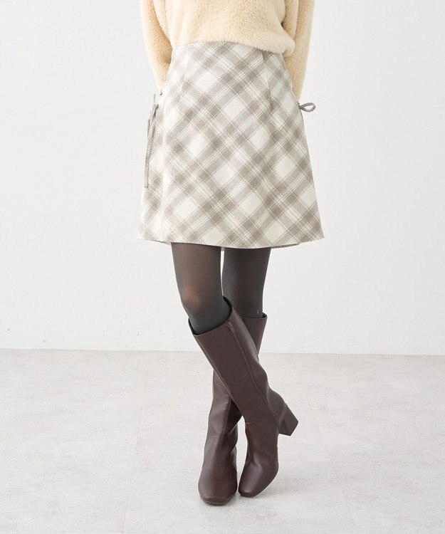 earth music&ecology サイドレースアップミニスカート Check Ivory