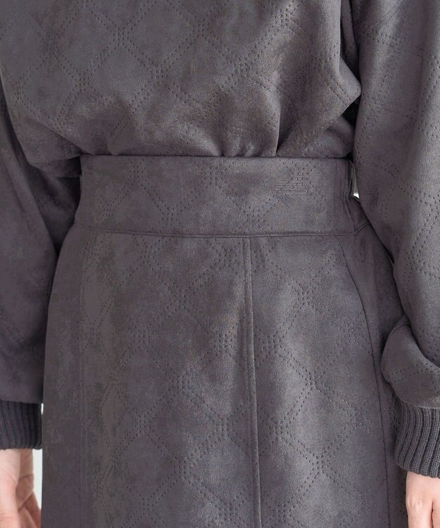 Green Parks ・ＥＬＥＮＣＡＲＥ　ＤＵＥ　エンボスナロースカート Charcoal Gray