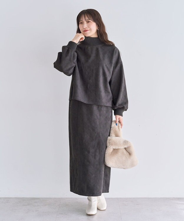 Green Parks ・ＥＬＥＮＣＡＲＥ　ＤＵＥ　エンボスナロースカート Charcoal Gray