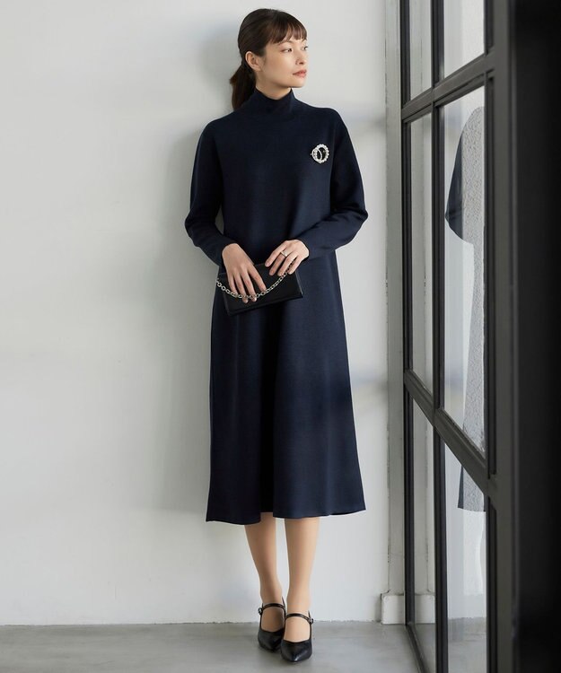 ICB ウールブレンドスムース ハイネックワンピース ネイビー系