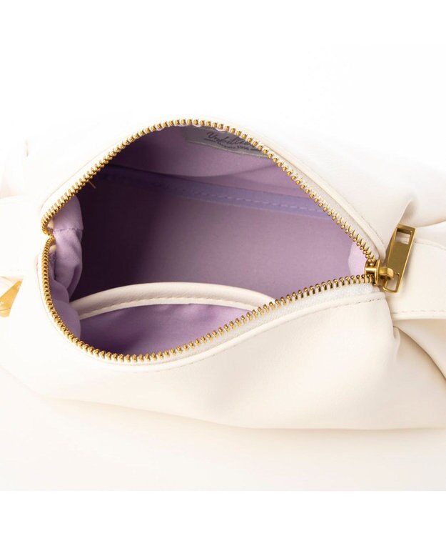 UNBILLION 【テレビ ドラマ着用アイテム】カシュカシュ cachecache / 合成皮革横長ショルダー アイボリー