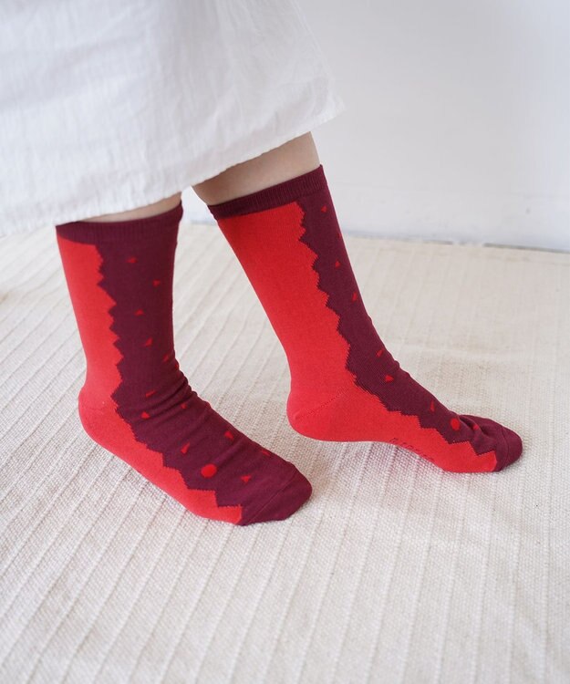 nitorito 【UNISEX】米沢オリジナル柄 mountain&moon 靴下 wine red