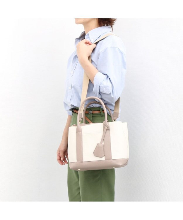 UNBILLION 【テレビ ドラマ着用アイテム】cachecache ショルダー付きパーテーション合成皮革トート OKMIX