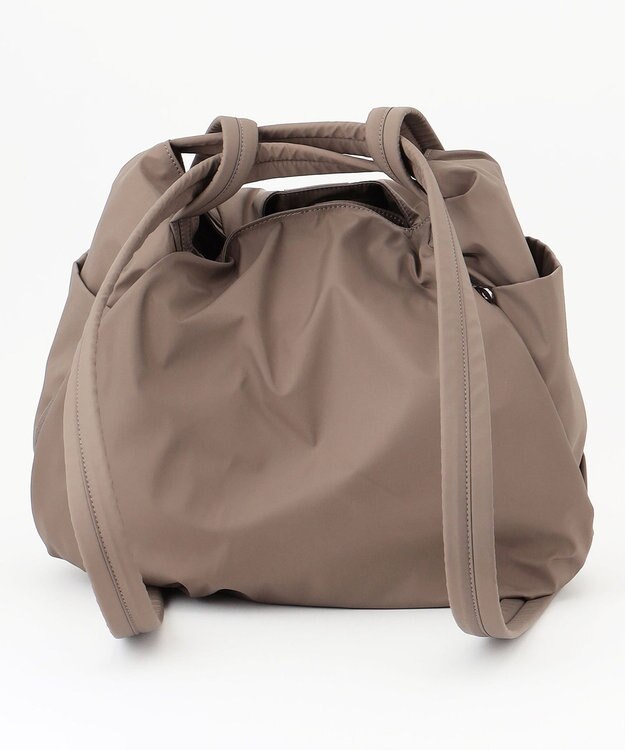 Y'SACCS 【ナイロンタフタ】トラベルショルダーリュック ベージュ系その他