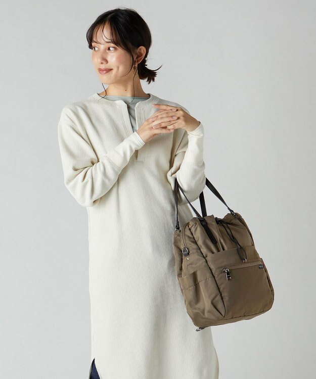 Y'SACCS 【Y’SACCS vous et】ポーチ付き4WAYリュック カーキ