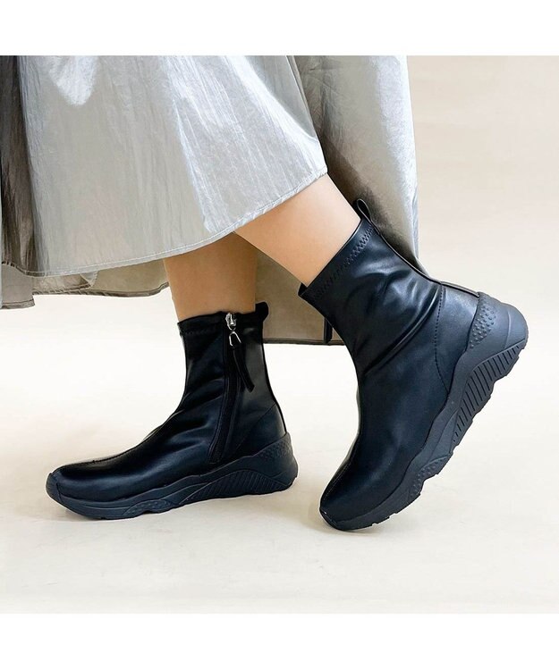 MODE ET JACOMO <noyau>軽量スニーカーショートブーツ ブラック