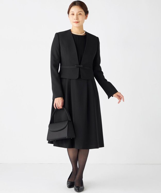 組曲 NOIR 【定番】シンプルハンドバッグ ブラック系