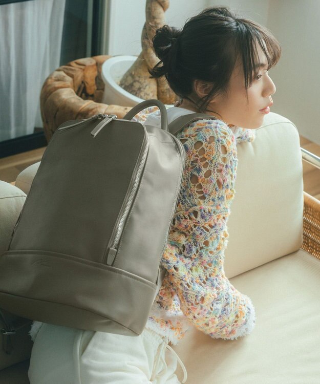 ACE BAGS & LUGGAGE W&.Day/Night ピルクエット レザーリュック A4サイズ 13.3インチPC収納 19011 ダブルアンドデイナイト グレージュ