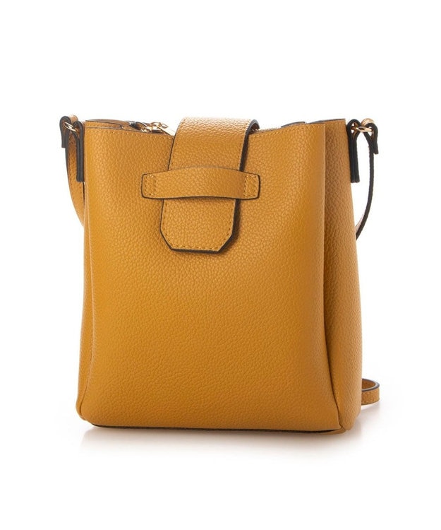 UNBILLION 【テレビ ドラマ着用アイテム】カシュカシュ cachecache / 3つ口縦型ショルダーバッグ マスタード