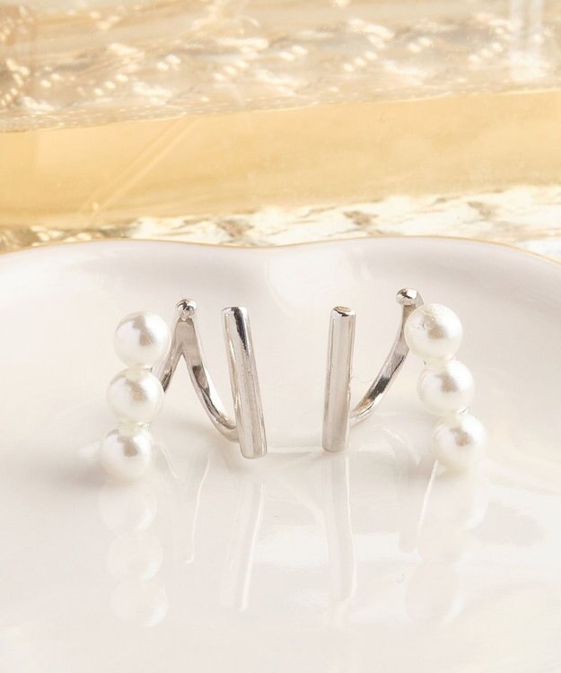 Phoebe 〈シリーズ累計販売15000点突破！〉ダブルデコレイトカフイヤリング　シルバー シルバー