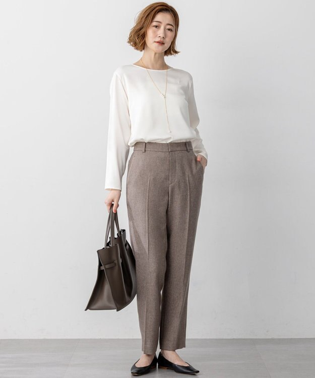 23区 L 【洗える】サテン ロングスリーブ Tシャツ アイボリー系