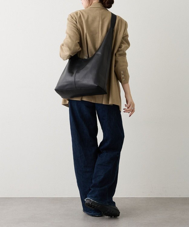 russet レザーホーボーバッグ L(CE-1654) Black