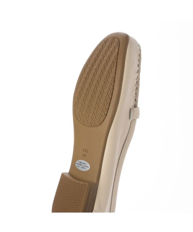 ing <ing>【3E】【サスティナブル】ビット付きモカシューズ アイボリー