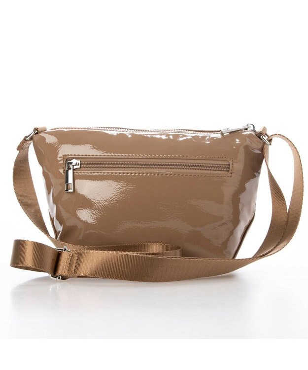 UNBILLION カシュカシュ cachecache / ソフトエナメル舟型ショルダー ベージュ