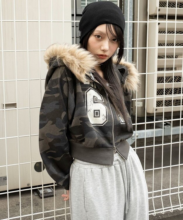 WEGO ファーフードショートZIPパーカー 柄1