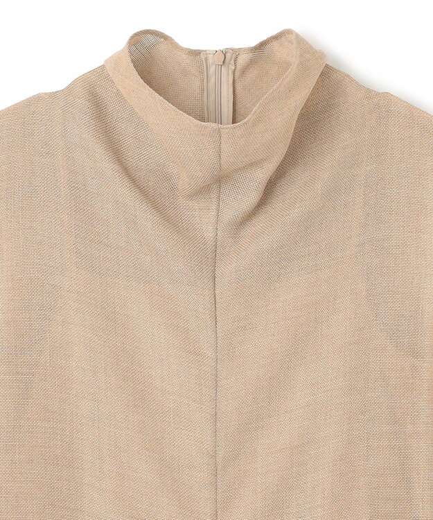 BEIGE， 【洗える・吸水速乾・防シワ・eclat 7・8月号掲載】LIATRIS / オフタートルノースリーブワンピース Flax