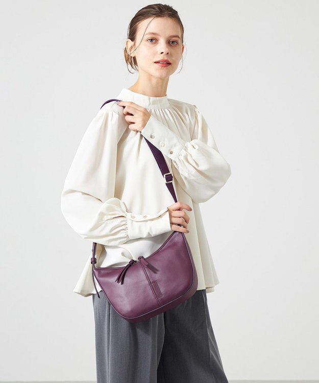 Y'SACCS イタリアンシープ　マルチポーチ付き　ホーボーバッグ パープル