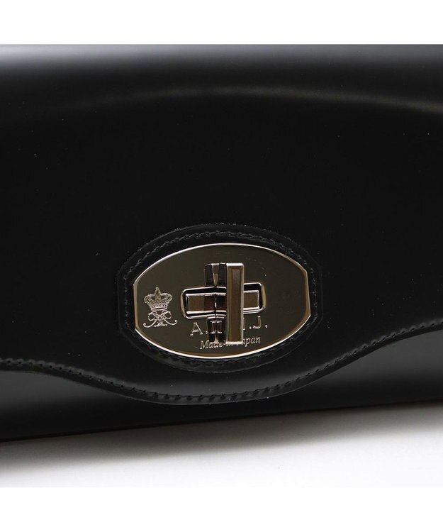 A.D.M.J. 【牛革】カルヴィクラッチショルダー ネグロ