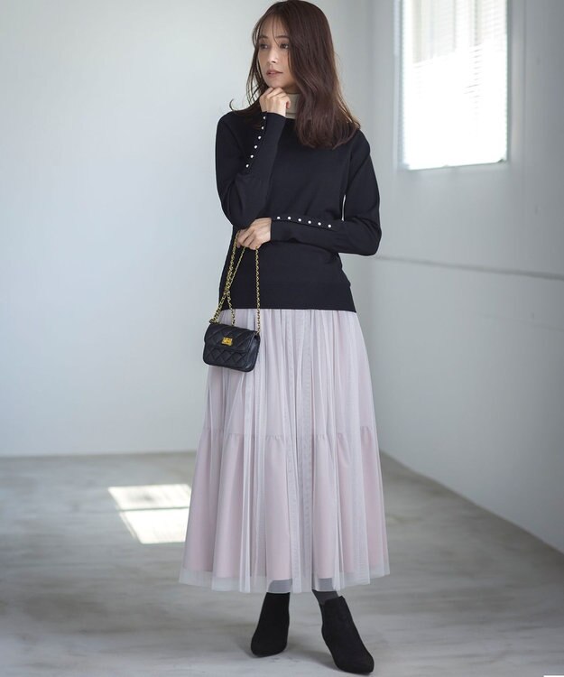 組曲 【WEB限定色あり】ELENA タートルネック ニット ブラック×オフ系1