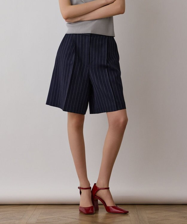GRACE CONTINENTAL ストライプショートパンツ ネイビー