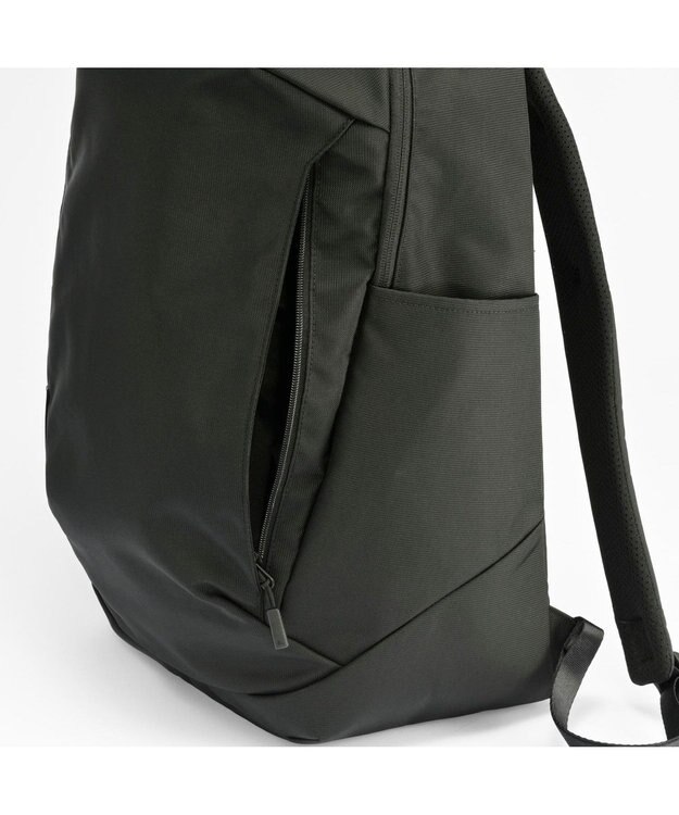 ACE BAGS & LUGGAGE ace. シルパック ビジネスリュック  B4サイズ 15.6インチPC収納 軽量 68882 エース ブラック