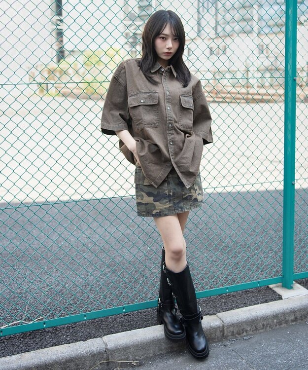 WEGO 【ユニセックス着用ITEM/MLサイズ展開】カラーデニムシャツ（SS） ブラウンその他