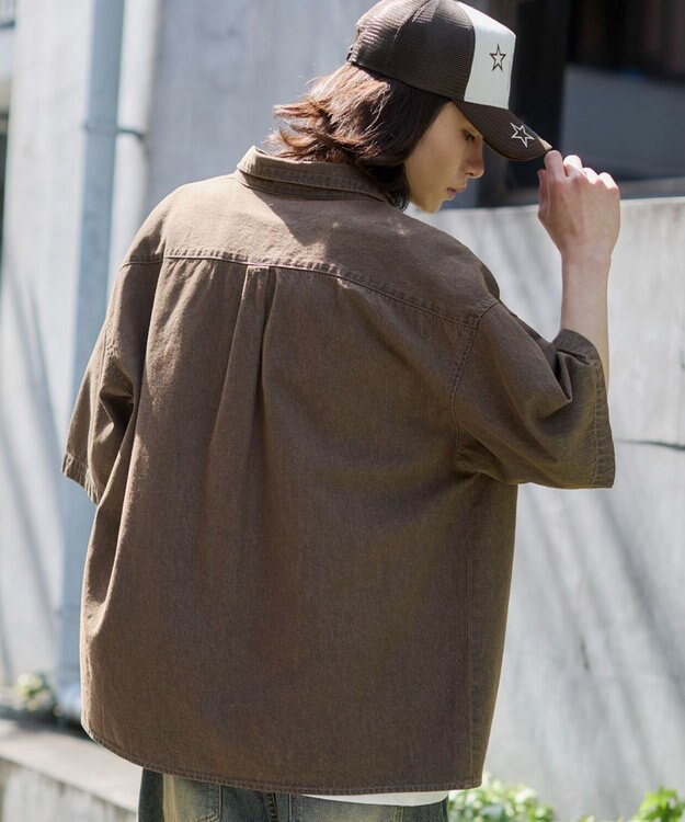 WEGO 【ユニセックス着用ITEM/MLサイズ展開】カラーデニムシャツ（SS） ブラウンその他