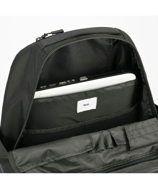 ACE BAGS & LUGGAGE ace. シルパック ビジネスリュック  B4サイズ 15.6インチPC収納 軽量 68882 エース ブラック