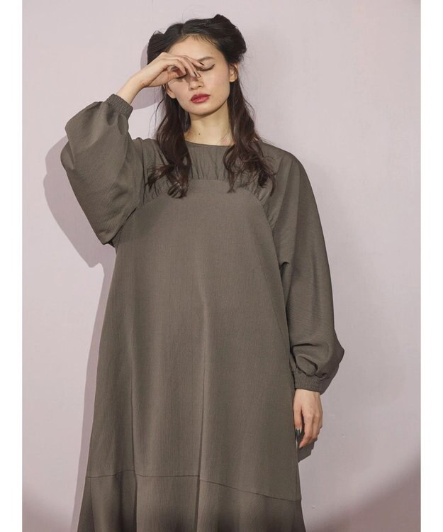 Green Parks ■ＥＳＣＡＲ　ギャザーヨークキリカエワンピース Charcoal Gray