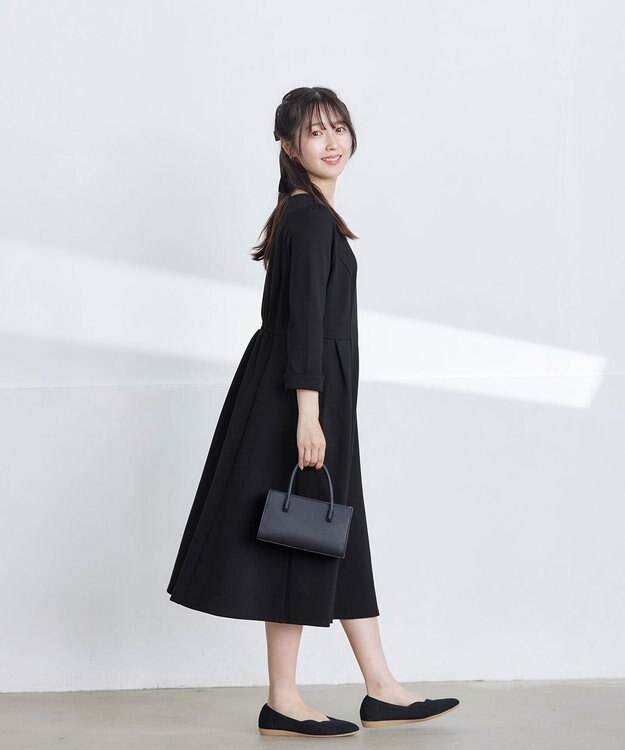 Tiaclasse L 【UVカット・吸水速乾】 “きれい見え” カットソータックフレアワンピース ブラック