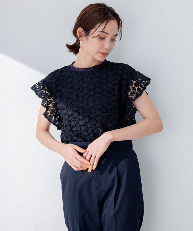 組曲 【洗える】フラワーレース ブラウス ネイビー系