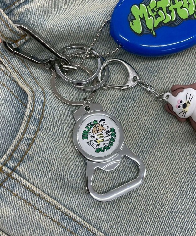 WEGO グラフィックオープナーキーホルダー 柄1