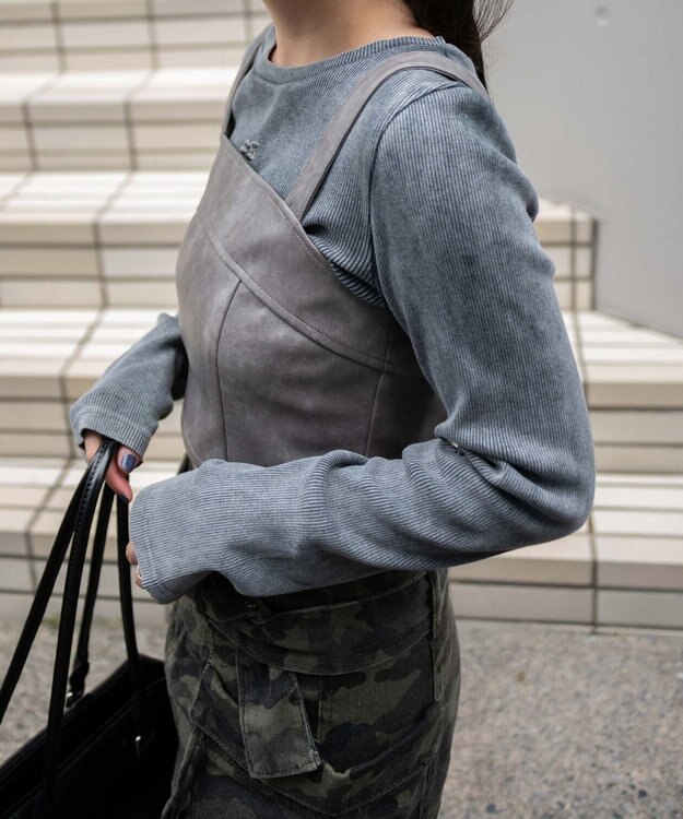 WEGO Fレザービスチェ グレー