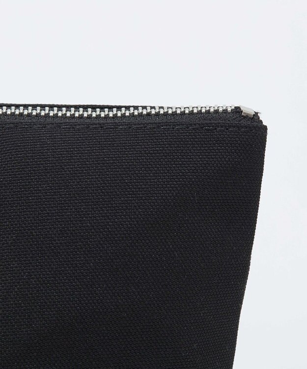 TOPKAPI 【Breath TOPKAPI】SMILE COLLECTION スマイル 刺繍 タッセルポーチ ブラック