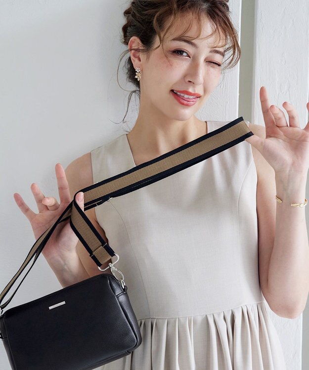 Tiaclasse 【2way/肩紐2TYPE】ちょうどいいサイズのショルダーミニバッグ ブラック