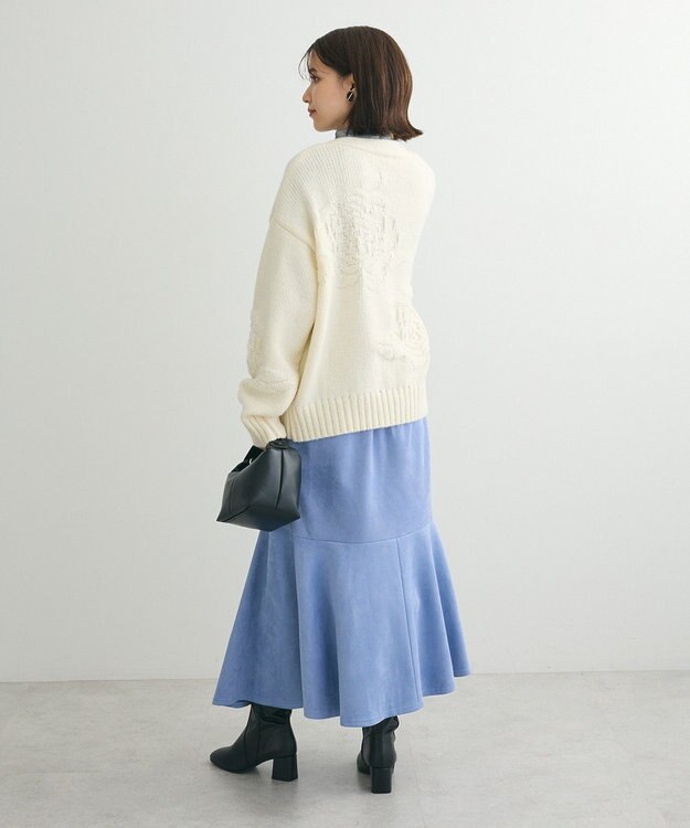 Green Parks ・ｓｗｉｎｇ　ｂｙ　バラ柄ニットカーディガン Off White