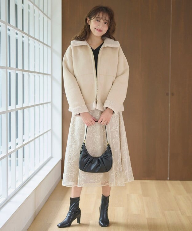 Feroux リバーシブル ムートンボアコート アイボリー系