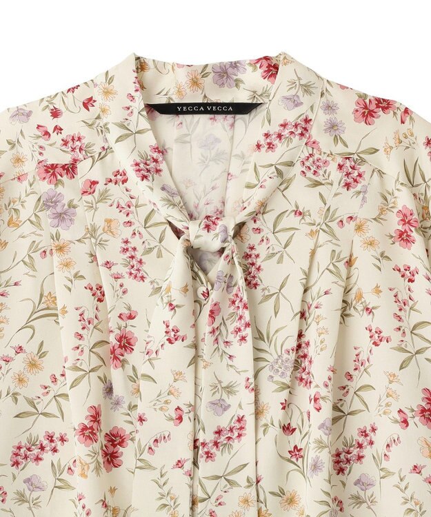 YECCA VECCA ボタニカルフラワー柄ボウタイブラウス Ivory