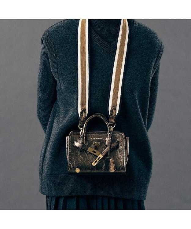 A.D.M.J. 【牛革】クラックメタル/イタリアンレザー前金具付トートS