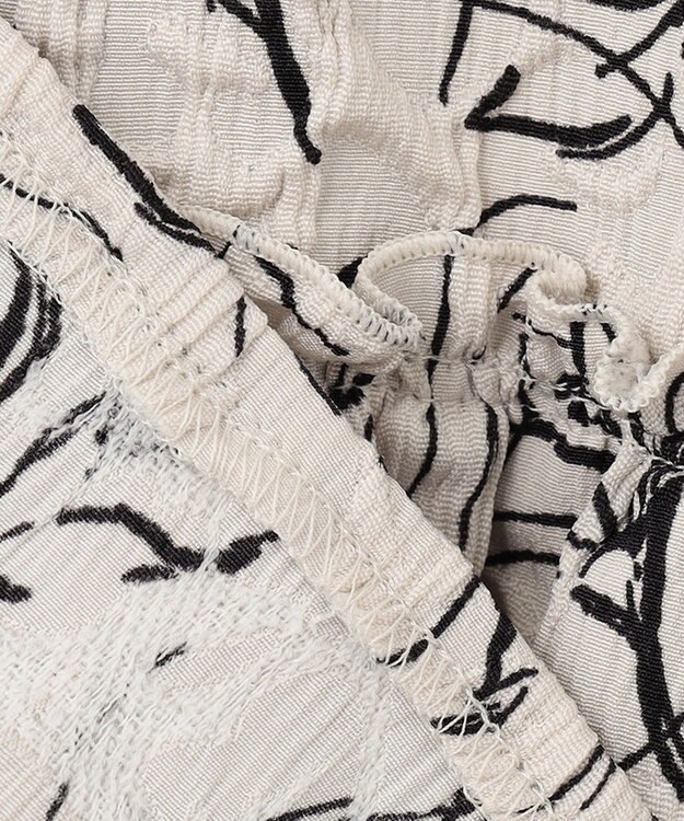 ANY SIS 【洗える】フラワーフクレジャガード ブラウス アイボリー×ブラック