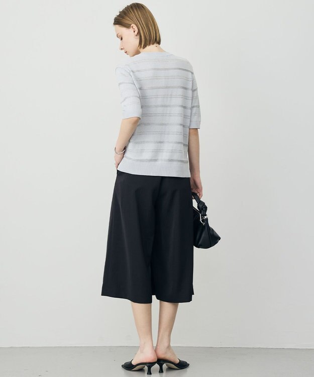 ICB L ワッシャーダルサテン ニーショーツ ブラック