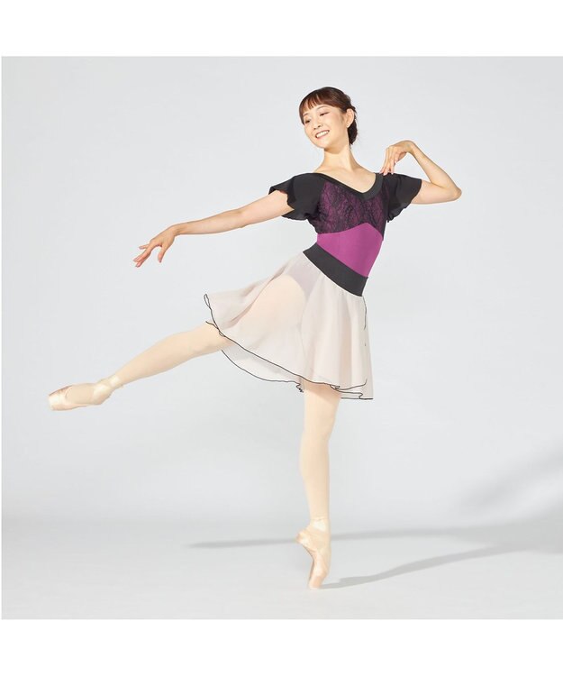 Chacott フレアスリーブレオタード ラズベリー