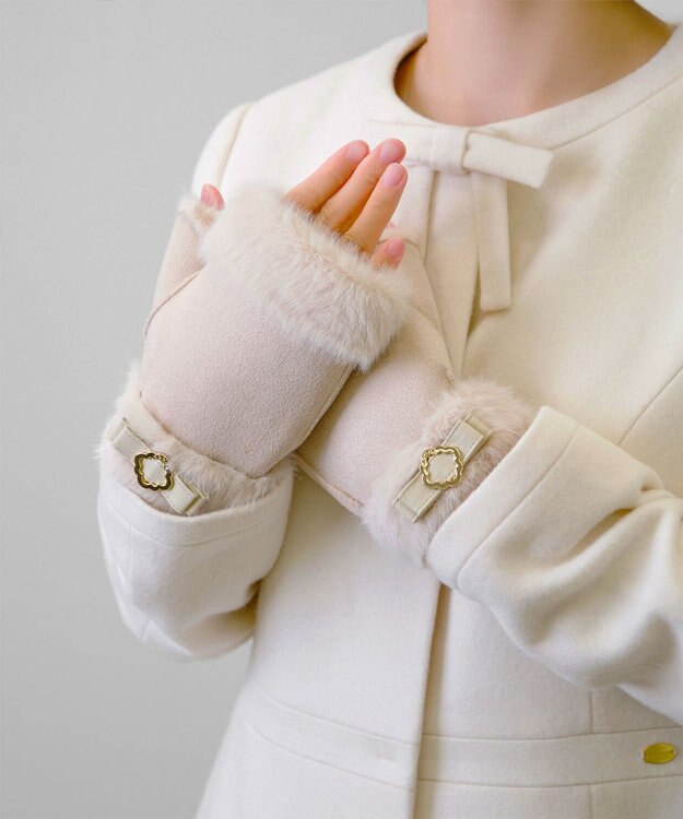 TOCCA ECO MOUTON HANDWARMER 手袋 ベージュ系