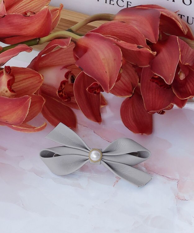 Tiaclasse 【2TYPE/ゴム＆クリップ】レザーリボンヘアアクセサリー クリップ：グレー