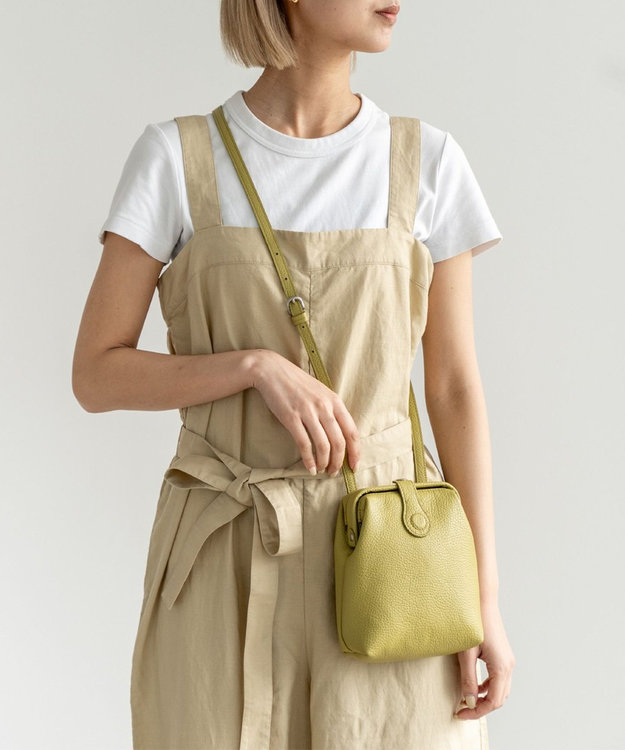 Atelier nuu 【定番シリーズ/国内生産】parcel mist ダレスポシェット ピスタチオ