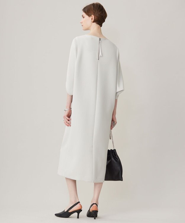 ICB L 【洗える】 ダブルフェイスクレープ ドルマンスリーブワンピース トープ系（裏面ブラック）