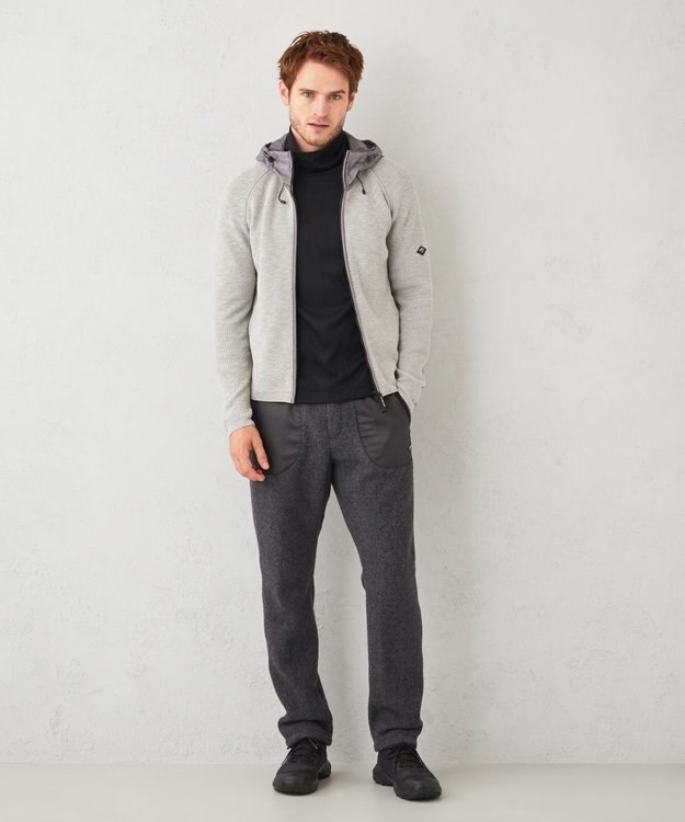 JOSEPH ABBOUD MOUNTAIN 【UNISEX】ウォッシャブルウールタートルネック ブラック系