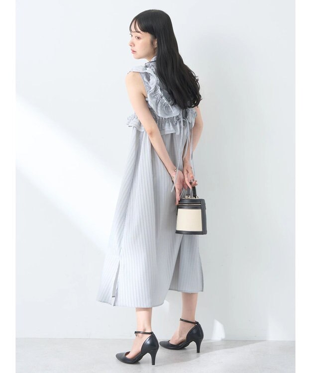 earth music&ecology ＳＥＴ２点シャーリングビスチェ×シャツワンピース Stripe Light Gray