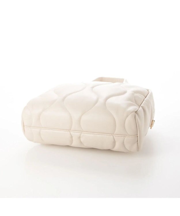 UNBILLION kakatoo シンセティックレザーキルトスクエアショルダー アイボリー